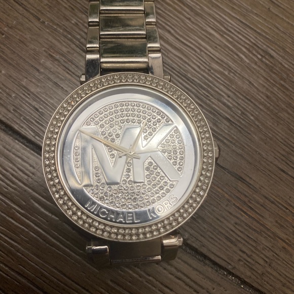 Michael Kors Women’s Watch - Picture 2 of 4
